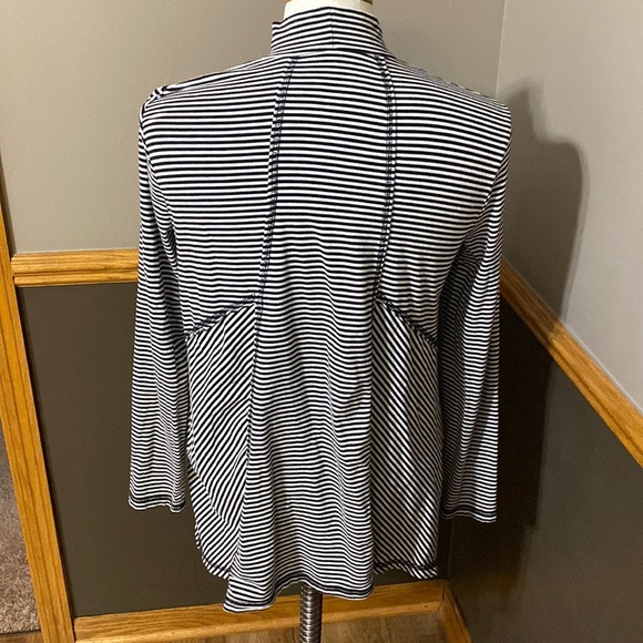 Westbound black and white striped mock neck tunic size small - Picture 5 of 7